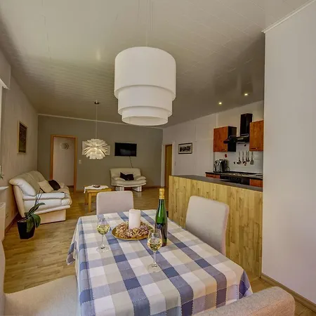 Apartament Haus Osterlaemmchen Ediger-Eller