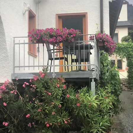 Haus Osterlaemmchen * Ediger-Eller